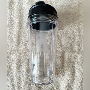 Nutri Ninja Extraction Cup with Spout Lid NWOT